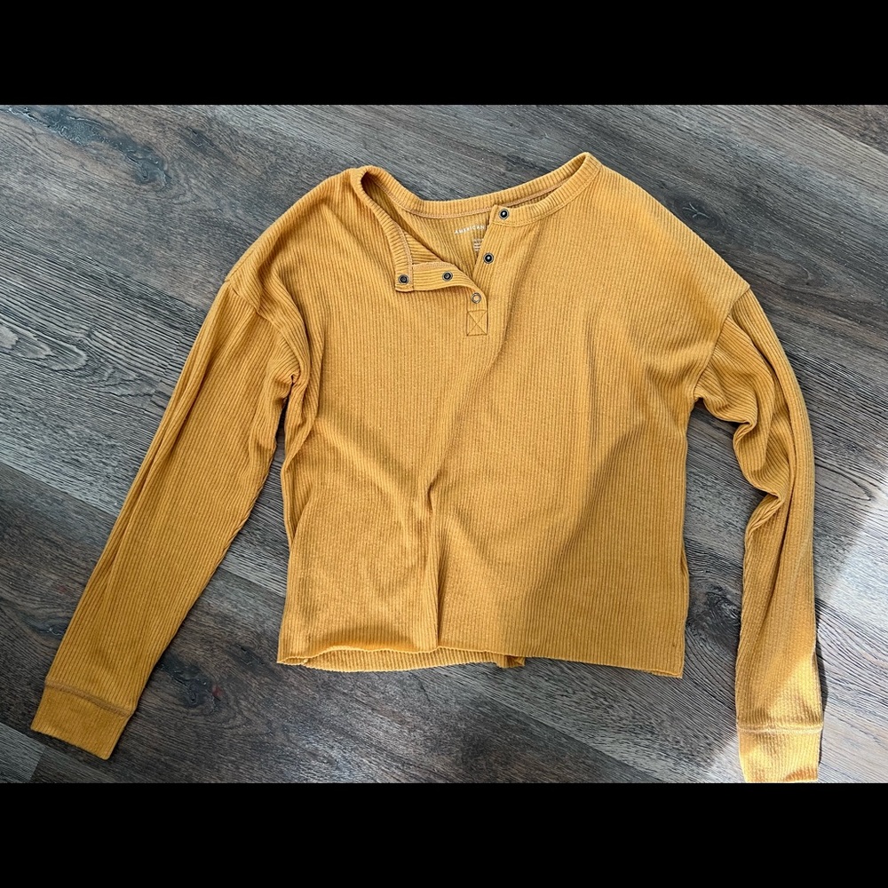 American Eagle Ribbed Snap Henley XS